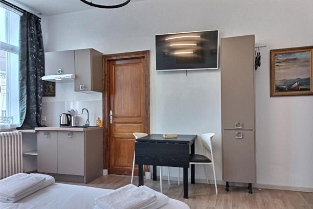 Les Appartements Fenelon Le Cateau-Cambresis Exteriér fotografie